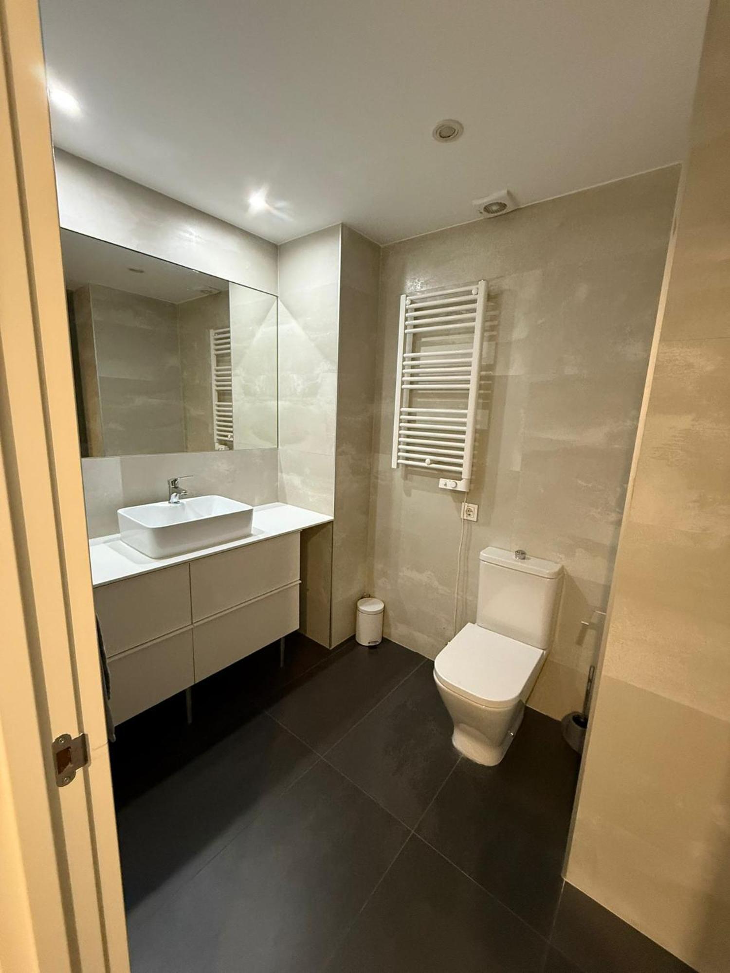 To Room Madrid Castellana Екстер'єр фото