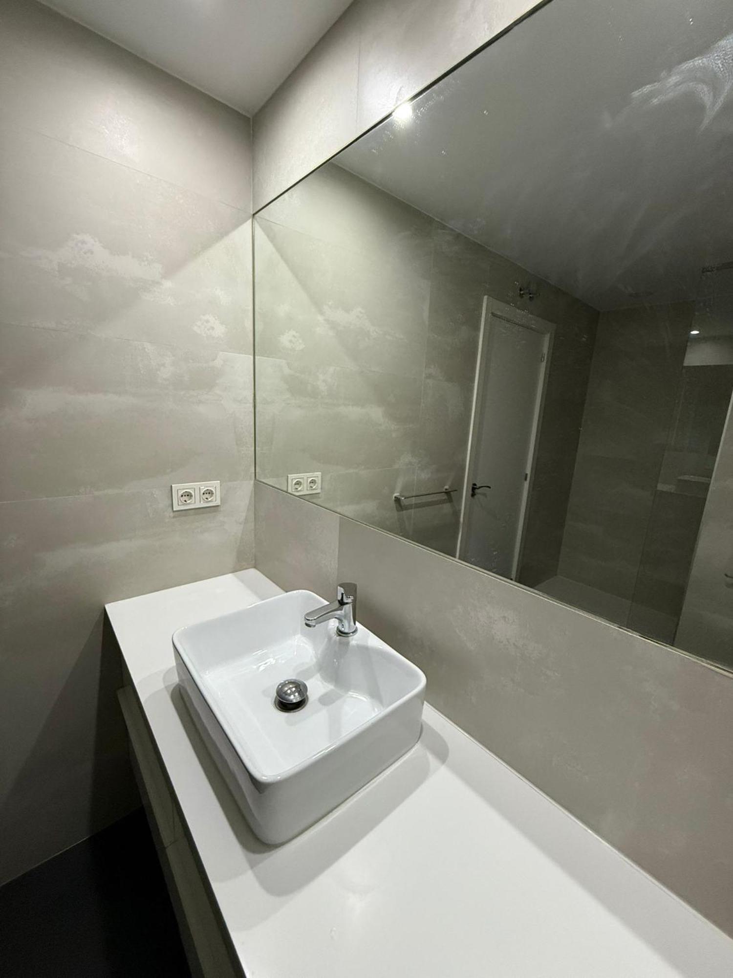 To Room Madrid Castellana Екстер'єр фото