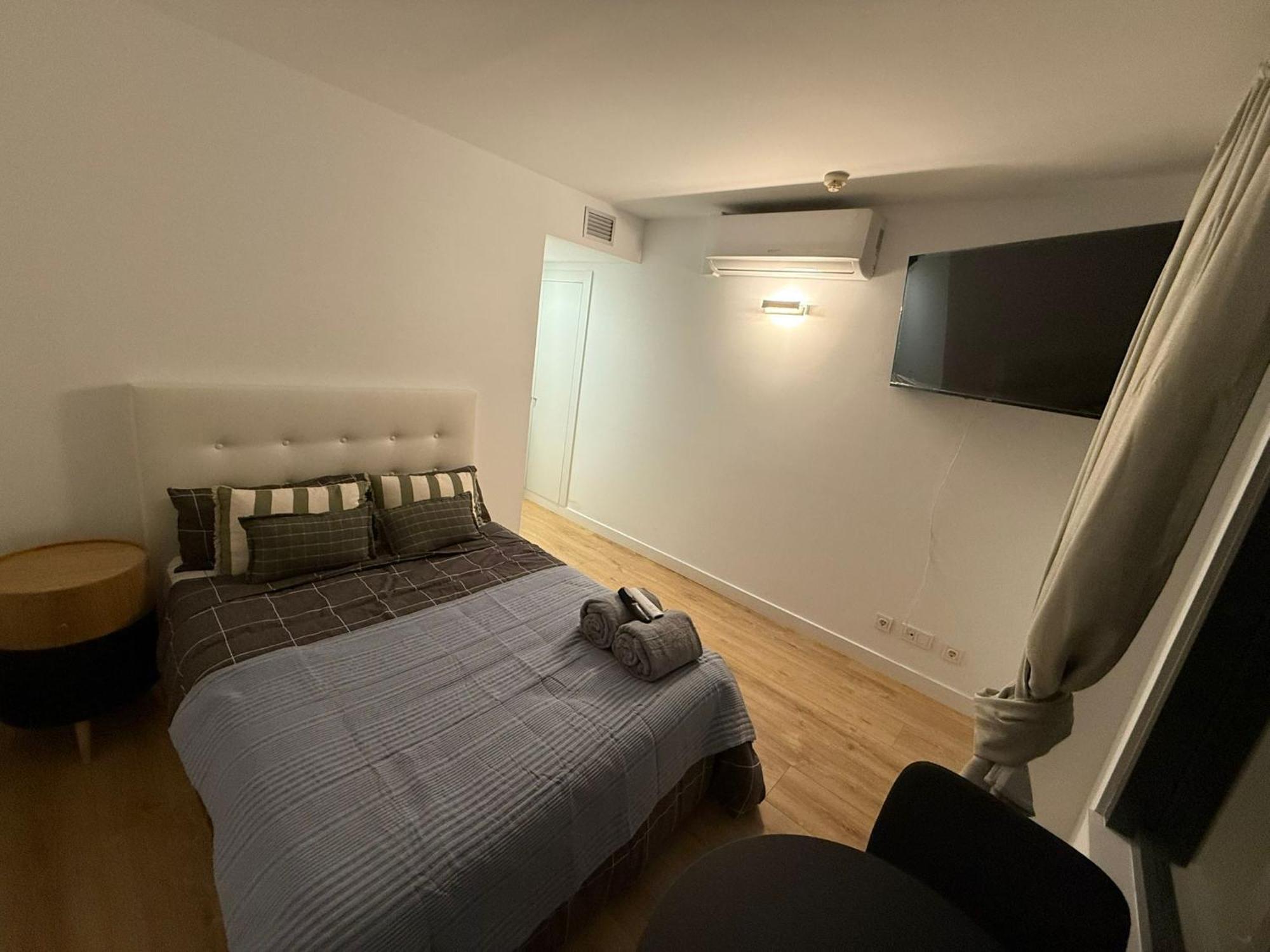 To Room Madrid Castellana Екстер'єр фото